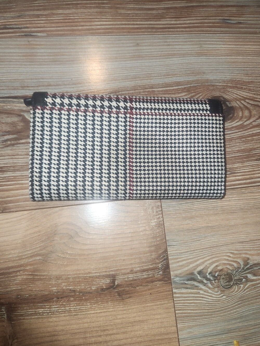 Lauren Houndstooth Foldover Wallet (Some Sign Of Wear View All Pics) - Picture 6 of 8